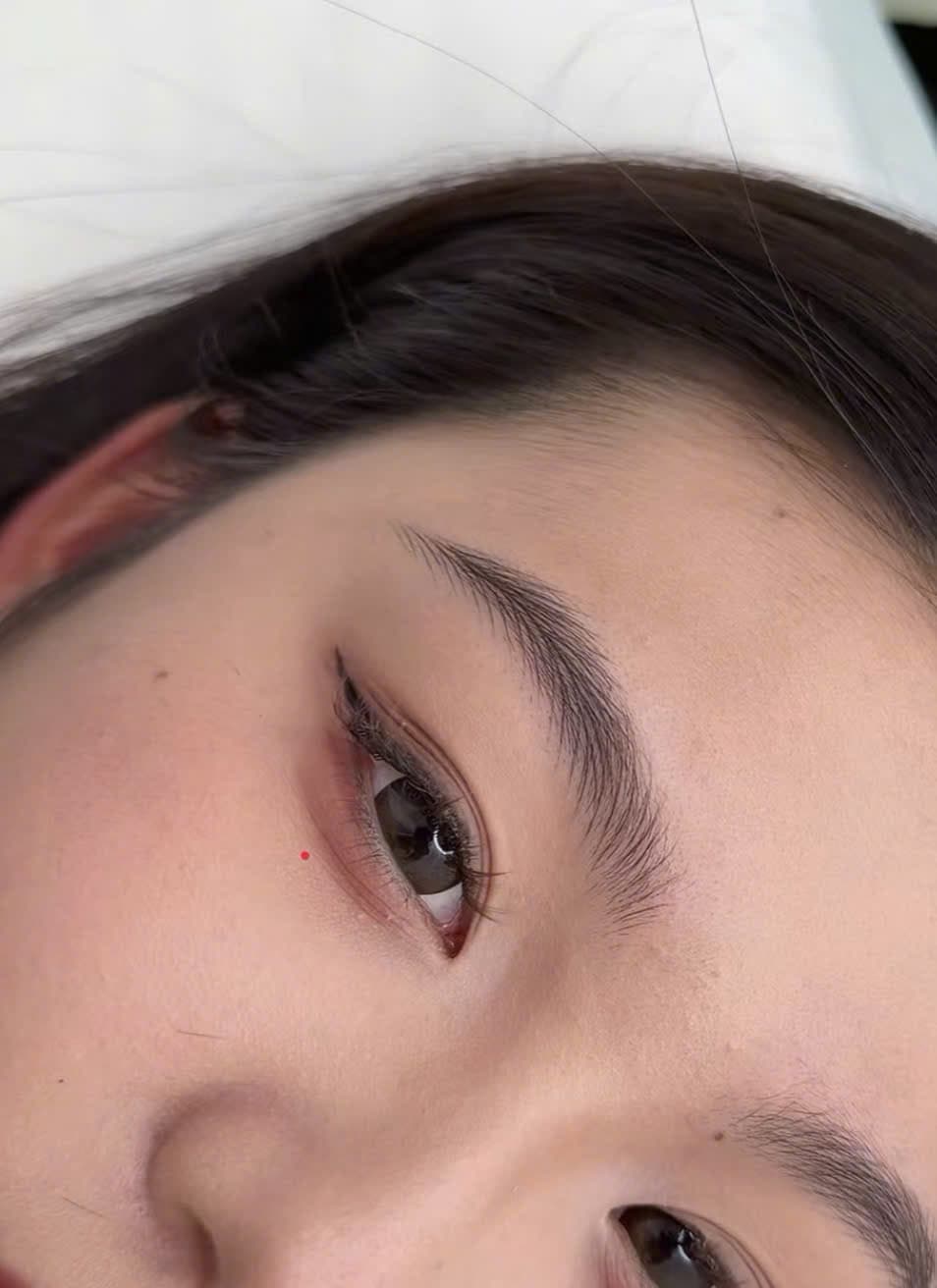 mày sợi hairstroke